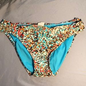 Colorful full coverage bikini bottoms